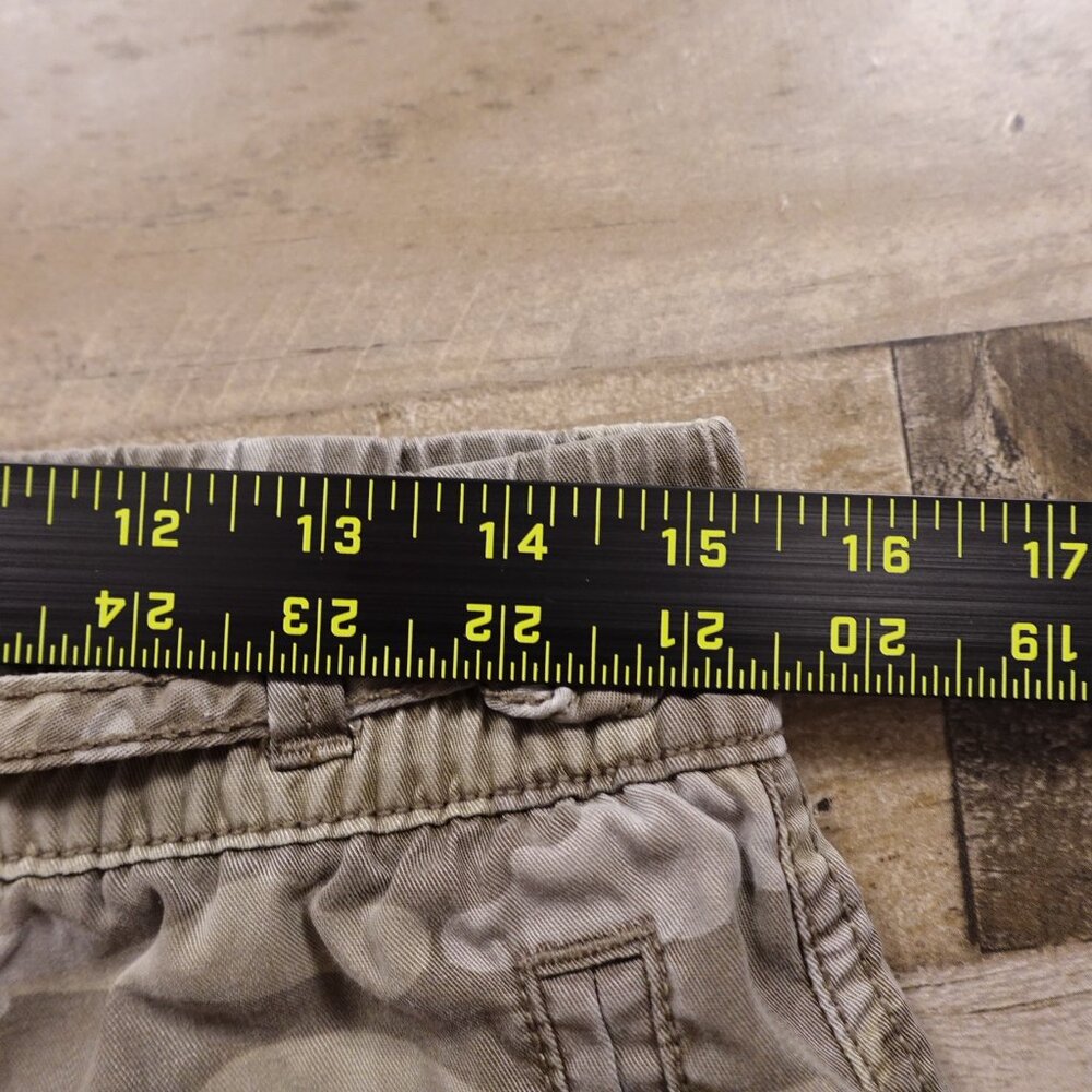 American Eagle Outfitters Women’s Size Medium Camo Cargo Jogger Pants 26" Inseam - Picture 6 of 10